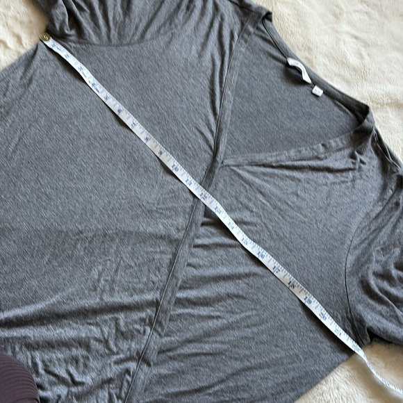 Reitmans Grey Wrap Top β Size XL | Casual Core | Half Sleeves - Picture 4 of 7